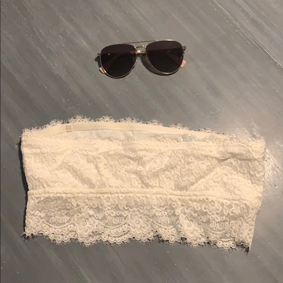 White Lacey Bandeau - Picture 2 of 2